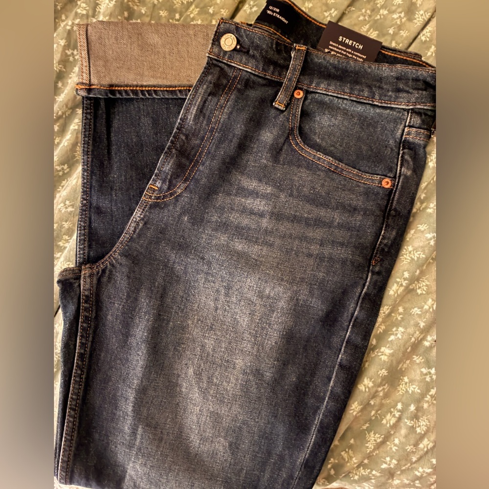 GAP Women’s 90s strait Jeans cuffed dark wash
